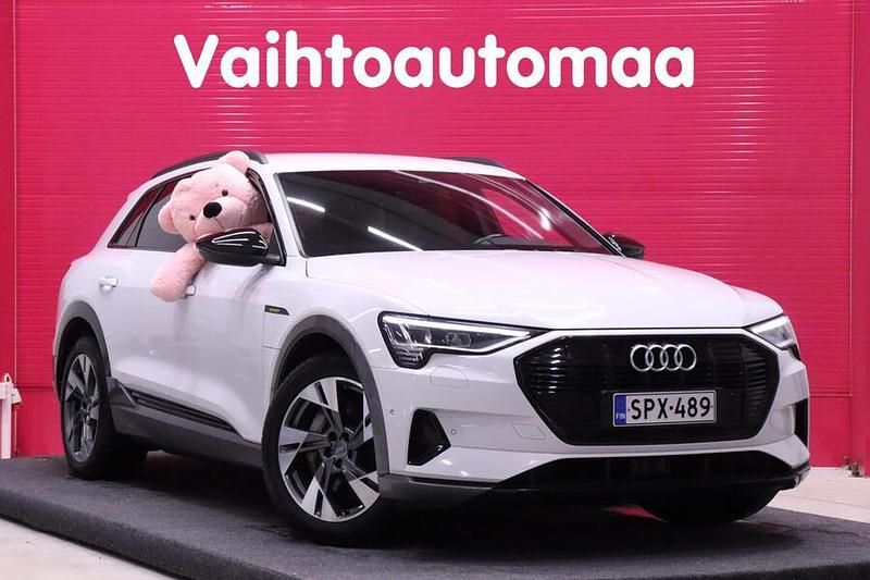Käytetty Audi e-tron 300 kW (408 HP) 2019 Katumaasturi
