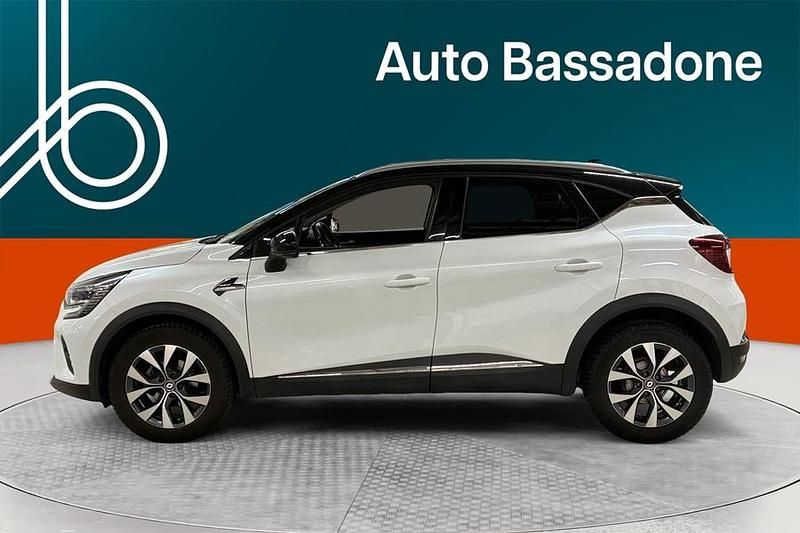 Käytetty Renault Captur Intens 140 HP (102 kW) 2022 Katumaasturi