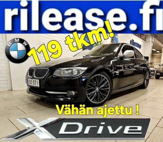 Musta Käytetty 2013 BMW 320 Coupe - kaksiovinen | 13 450 € (Supertarjous) - Kuva 1/4