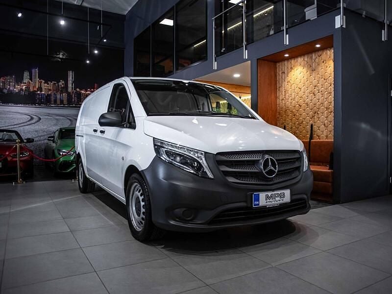 Käytetty Mercedes Vito 190 HP (139 kW) 2022 Valkoinen Van