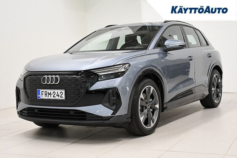 Käytetty Audi Q4 e-tron Comfort 264 kW (360 HP) 2023 Geysirsininen, meta Katumaasturi
