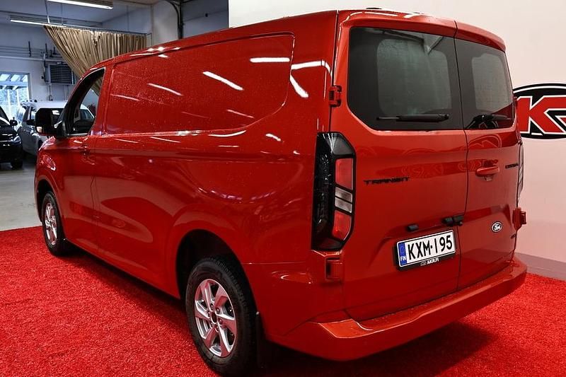 Käytetty Ford Transit Custom Limited 136 HP (100 kW) 2024 Punainen Van