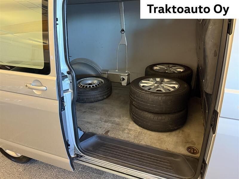 Käytetty VW T6 150 HP (110 kW) 2016 Hopea Van