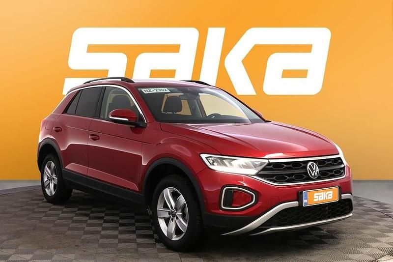 Käytetty 2023 VW T-Roc Comfortline Katumaasturi | 29 500 € (Hyvä tarjous) - Kuva 1/3