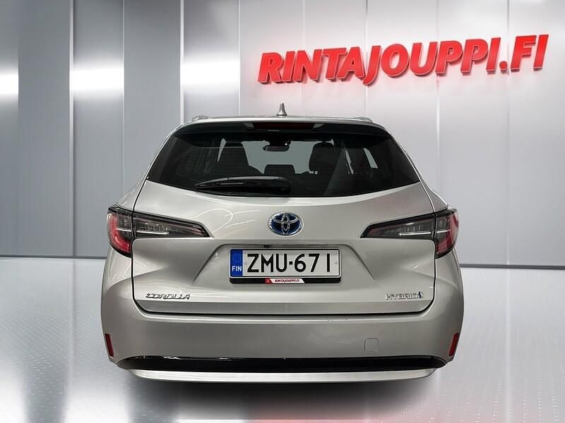 Käytetty Toyota Corolla Active 122 HP (89 kW) 2020 Farmari