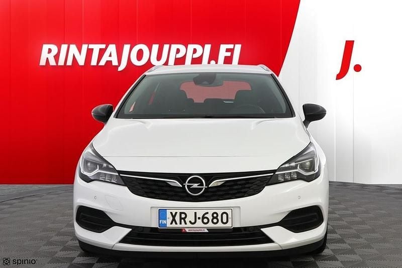 Käytetty Opel Astra Innovation 146 HP (107 kW) 2022 Valkoinen Farmari