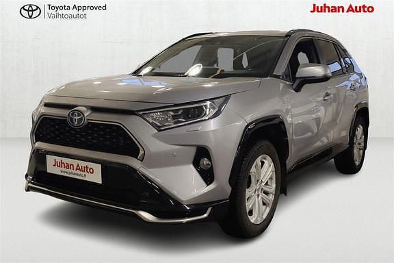 Käytetty Toyota RAV4 Active 302 HP (222 kW) 2021 Hopea Katumaasturi