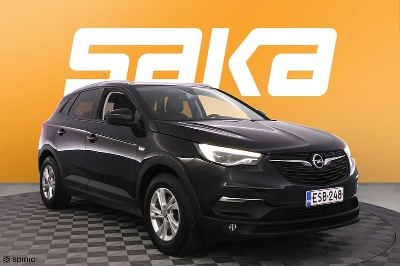 Käytetty 2020 Opel Grandland X Comfort Katumaasturi | 11 800 € (Perustarjous) - Kuva 1/3