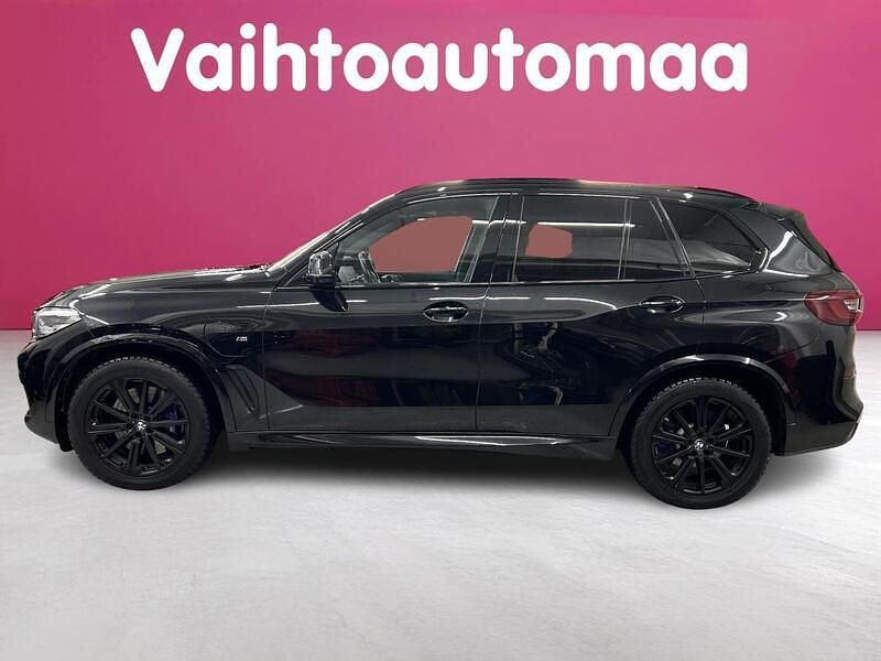 Käytetty BMW X5 M Sport 286 HP (210 kW) 2020 Katumaasturi