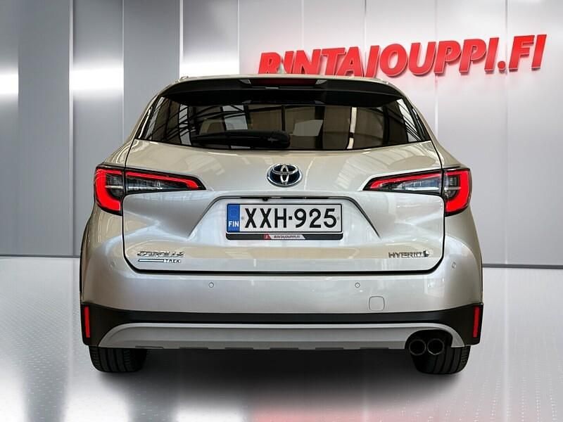 Käytetty Toyota Corolla Business Edition 184 HP (135 kW) 2020 Farmari