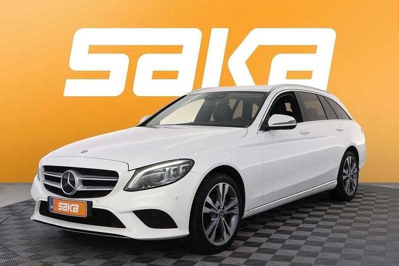 Käytetty Mercedes C220 Avantgarde 194 HP (142 kW) 2021 Farmari