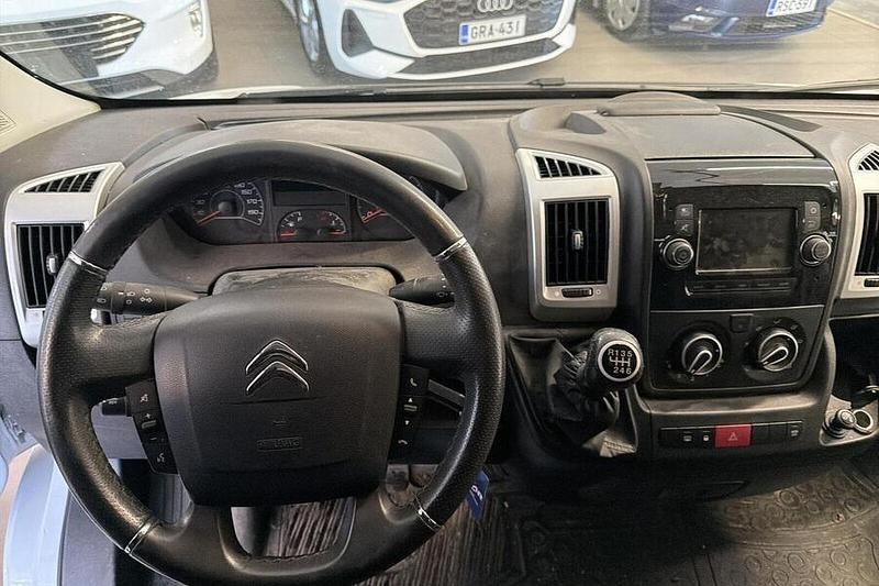 Käytetty Citroën Jumper 120 HP (88 kW) 2021 Tila-auto