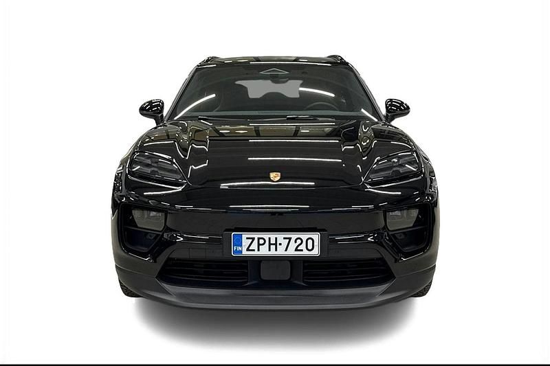 Käytetty Porsche Macan 264 kW (360 HP) 2025 Musta Katumaasturi