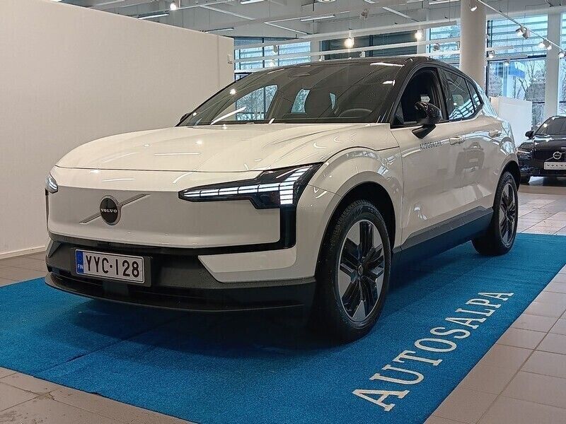 707 Käytetty 2024 Volvo EX30 Plus Katumaasturi | 41 900 € (Perustarjous) - Kuva 1/3