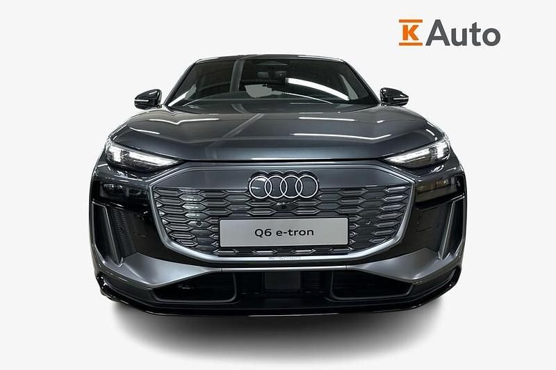 Käytetty Audi Q6 Sportback e-tron S-Line 285 kW (388 HP) 2025 Met. harmaa Katumaasturi