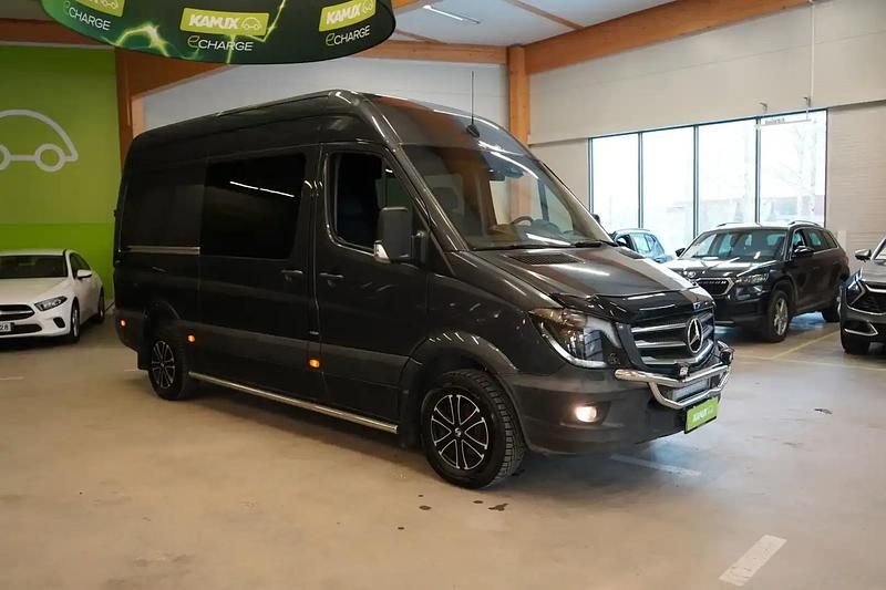 Hopea / harmaa Käytetty 2014 Mercedes Sprinter Van | 24 800 € (Perustarjous) - Kuva 1/4