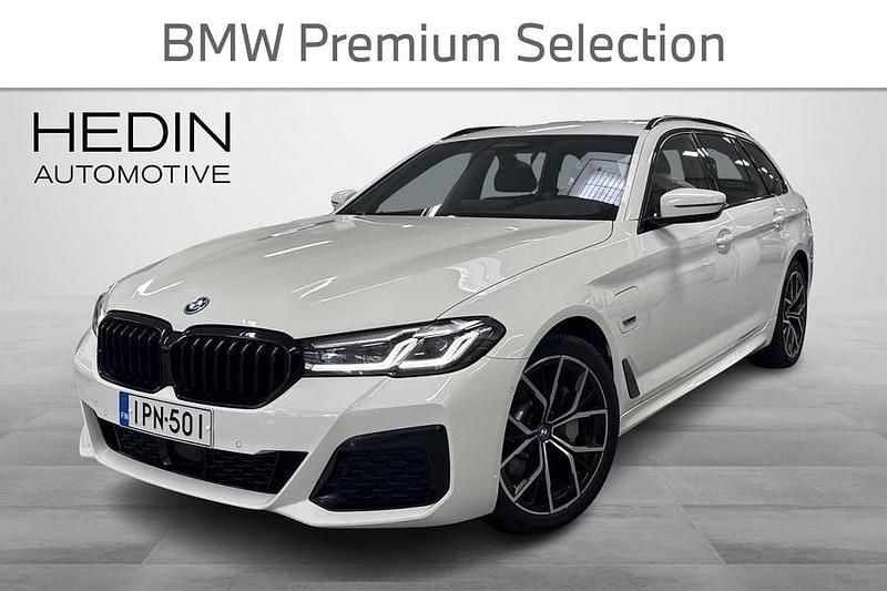Käytetty BMW 530e M Sport 292 HP (214 kW) 2022 Farmari