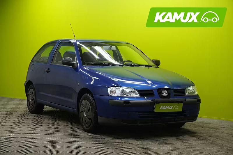 Käytetty Seat Ibiza 75 HP (55 kW) 2000 Sininen Viistoperä