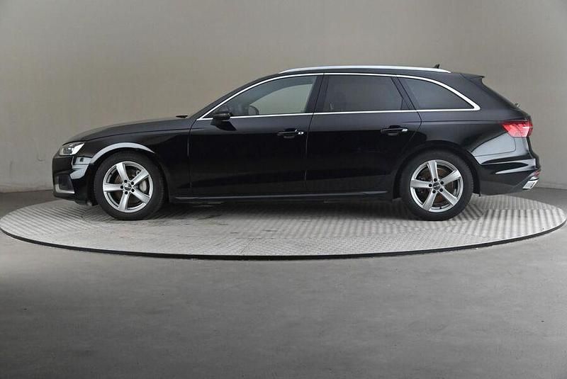 Käytetty Audi A4 Advanced Plus 204 HP (150 kW) 2022 Farmari