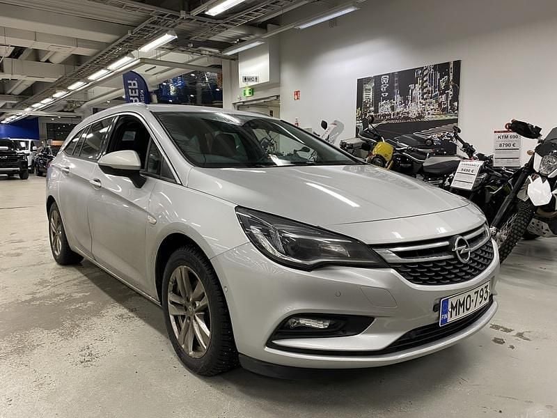 Hopea Käytetty 2017 Opel Astra Innovation Farmari | 10 800 € (Perustarjous) - Kuva 1/4