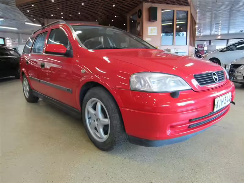 Punainen Käytetty 1999 Opel Astra Club Farmari | 2 400 € - Kuva 1/4