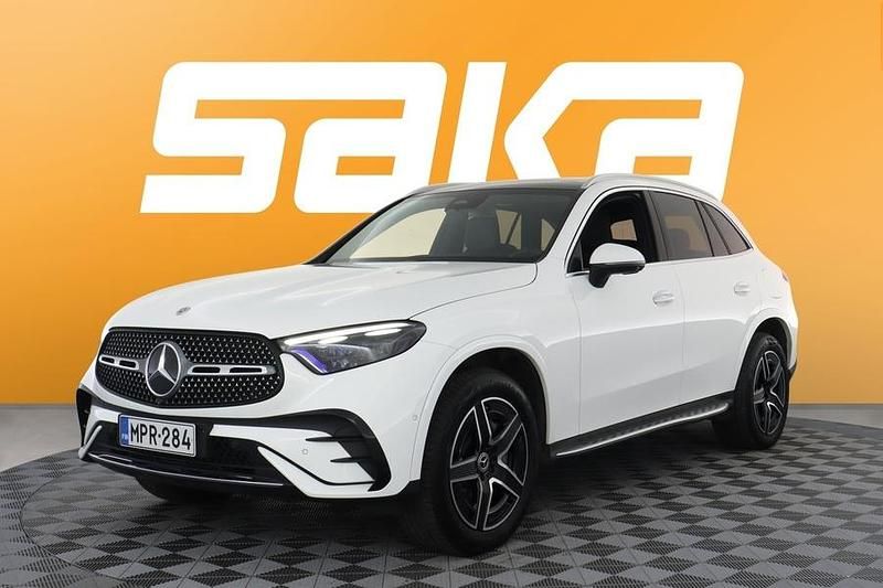 Käytetty Mercedes GLC300e AMG 333 HP (244 kW) 2023 Katumaasturi