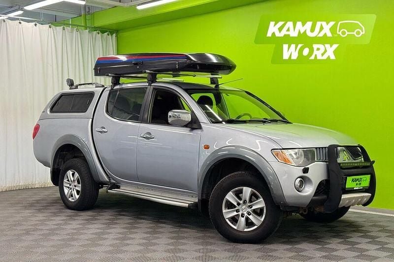 Hopea / harmaa Käytetty 2008 Mitsubishi L200 Intense Nouto | 9 890 € (Kallis) - Kuva 1/3