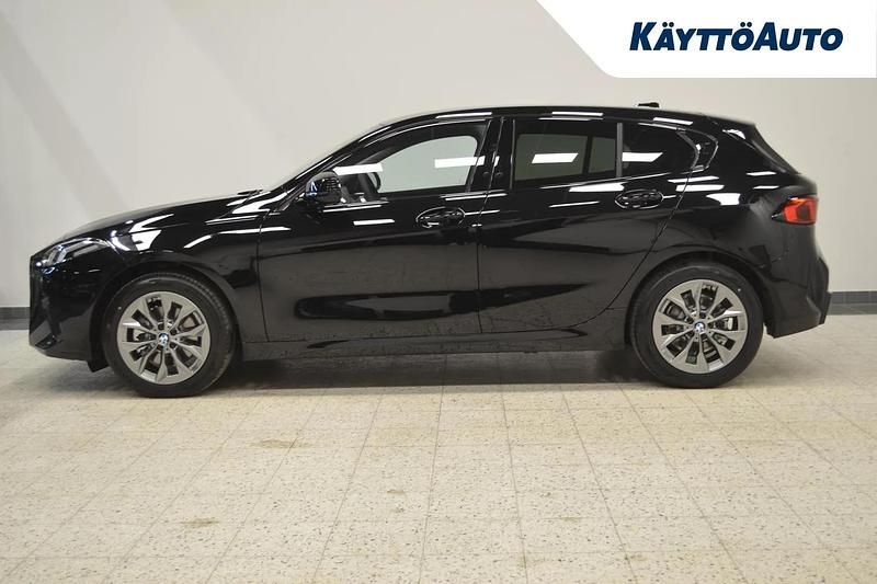 Uusi BMW 120 Performance 170 HP (125 kW) 2026 Musta Viistoperä