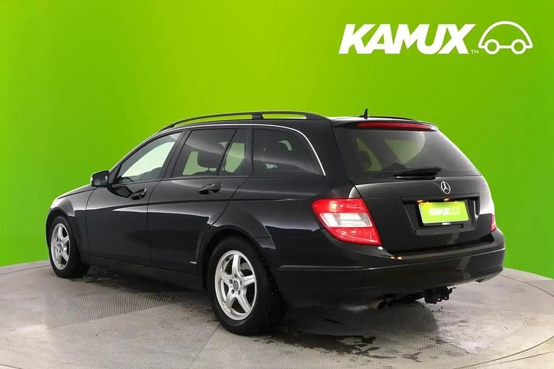 Käytetty Mercedes C180 156 HP (114 kW) 2010 Musta Farmari