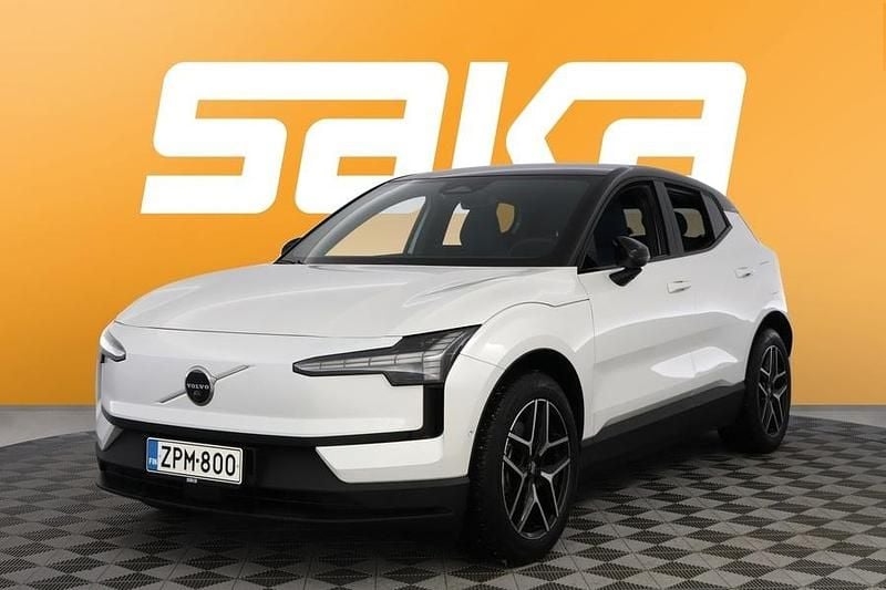 Käytetty Volvo EX30 Ultra 200 kW (272 HP) 2024 Katumaasturi