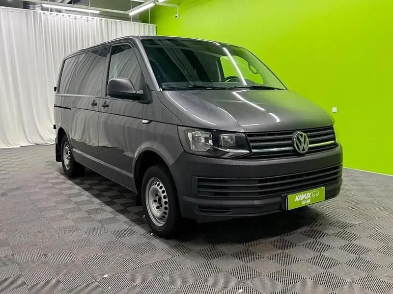Käytetty VW T6 102 HP (75 kW) 2016 Hopea / harmaa Van