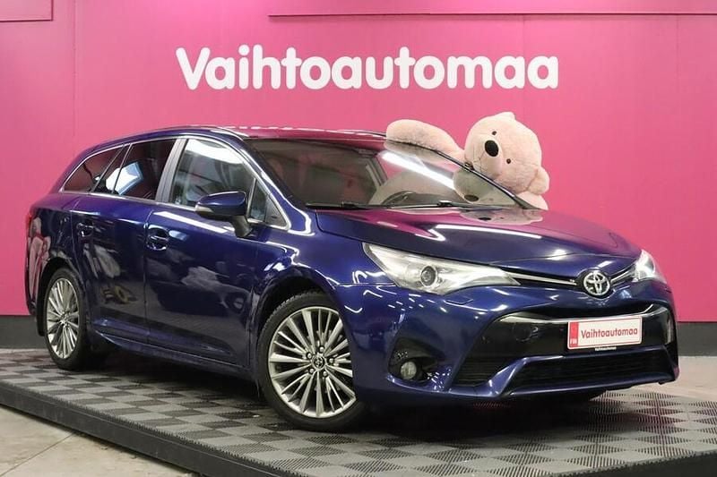 Käytetty Toyota Avensis Multidrive S 152 HP (111 kW) 2016 Farmari