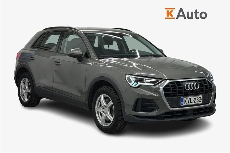 Käytetty Audi Q3 Business 245 HP (180 kW) 2021 Harmaa Katumaasturi