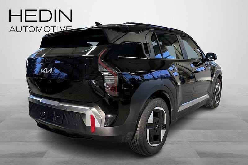 Uusi Kia EV3 Earth 150 kW (204 HP) 2025 Katumaasturi