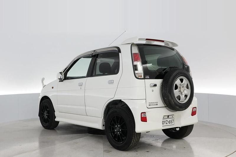 Käytetty Daihatsu Terios 64 HP (47 kW) 2007 Katumaasturi