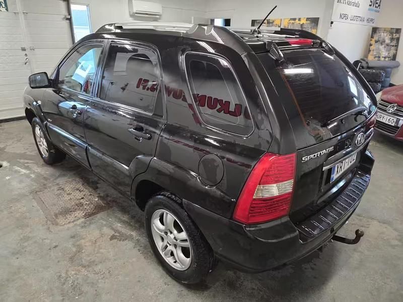 Käytetty Kia Sportage EX 2008 Katumaasturi