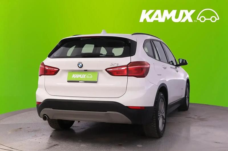 Käytetty BMW X1 Comfort Edition 150 HP (110 kW) 2016 Valkoinen Katumaasturi