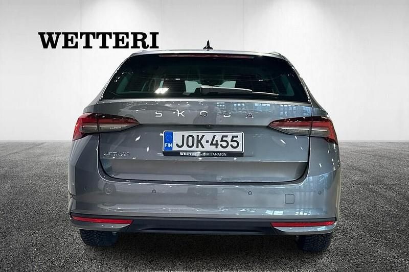 Uusi Skoda Octavia Style 116 HP (85 kW) 2025 Harmaa Farmari