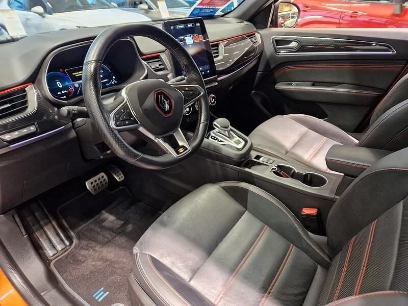 Käytetty Renault Arkana R.S. 143 HP (105 kW) 2022 Oranssi Katumaasturi