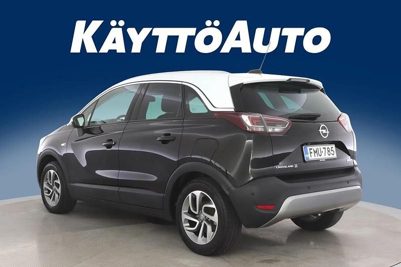Käytetty Opel Crossland X Innovation 110 HP (80 kW) 2017 Musta Katumaasturi