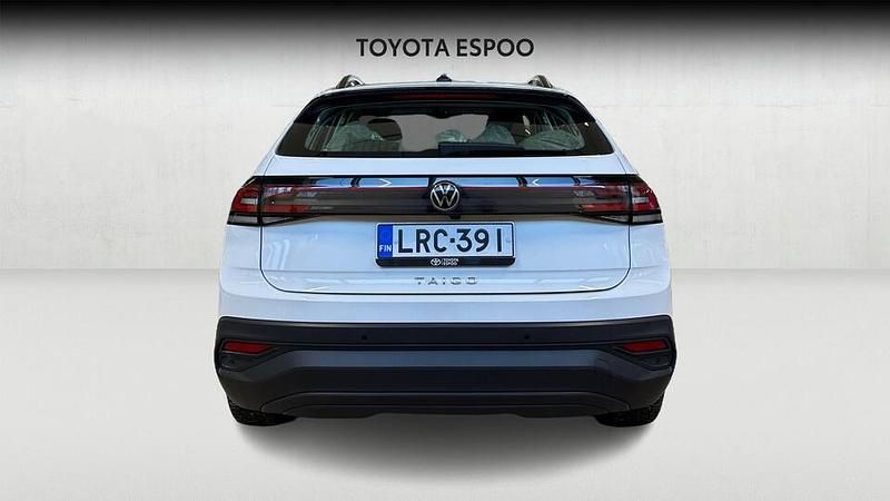 Käytetty VW Taigo Business 110 HP (80 kW) 2022 Katumaasturi