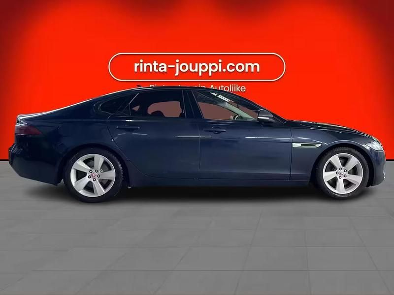 Käytetty Jaguar XF Prestige 301 HP (221 kW) 2016 Sedan