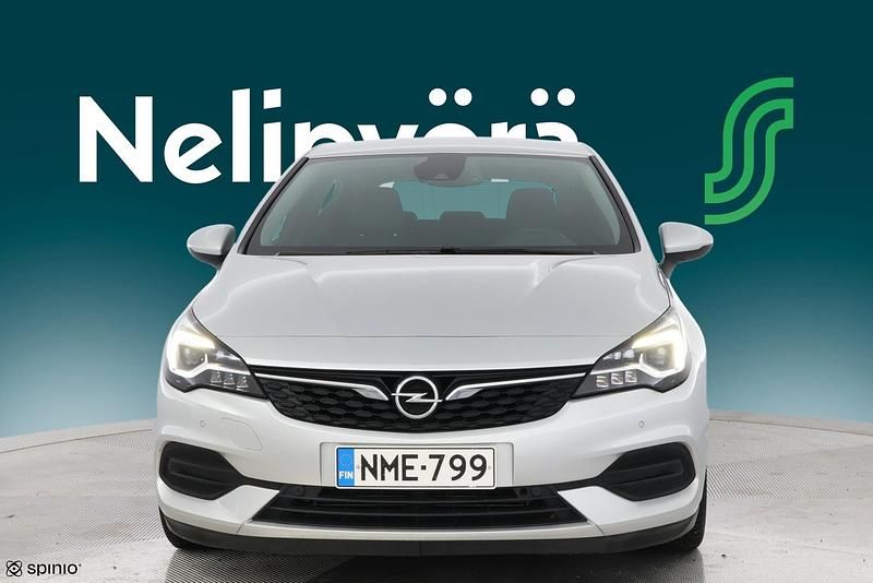 Käytetty Opel Astra Executive 146 HP (107 kW) 2021 Viistoperä