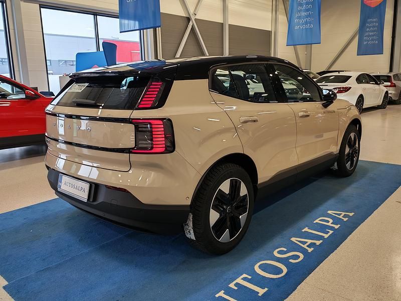 Uusi Volvo EX30 Ultra 22 kW (30 HP) 2026 Katumaasturi