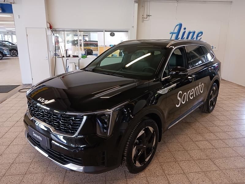 Uusi Kia Sorento Premium 216 HP (158 kW) 2025 Musta Katumaasturi