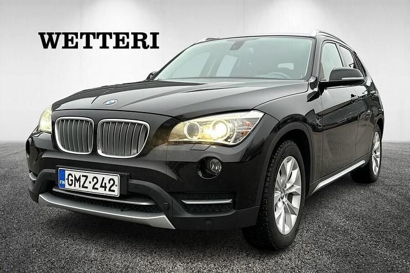 Käytetty BMW X1 184 HP (135 kW) 2012 Musta Katumaasturi