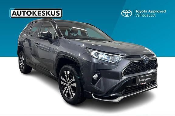Käytetty Toyota RAV4 Active 176 HP (129 kW) 2021 Harmaa Katumaasturi
