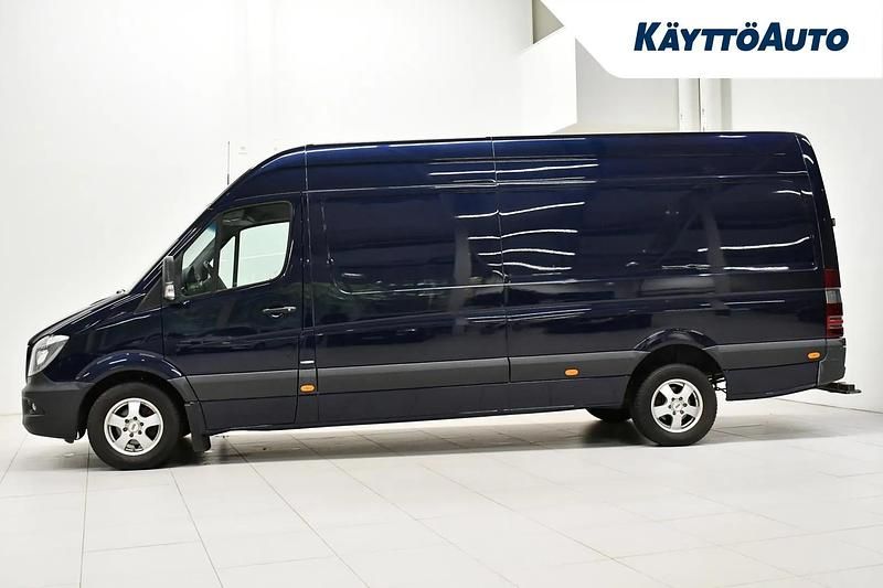 Käytetty Mercedes Sprinter 190 HP (139 kW) 2017 Sininen Van