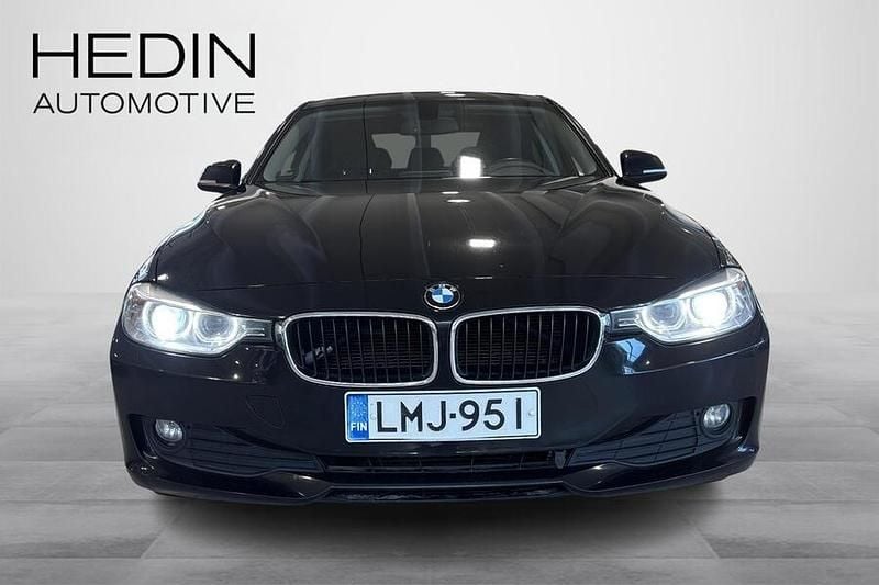 Käytetty BMW 316 116 HP (85 kW) 2014 Musta Sedan