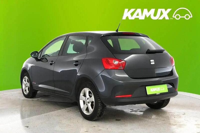 Käytetty Seat Ibiza Copa 105 HP (77 kW) 2011 Hopea / harmaa Sedan